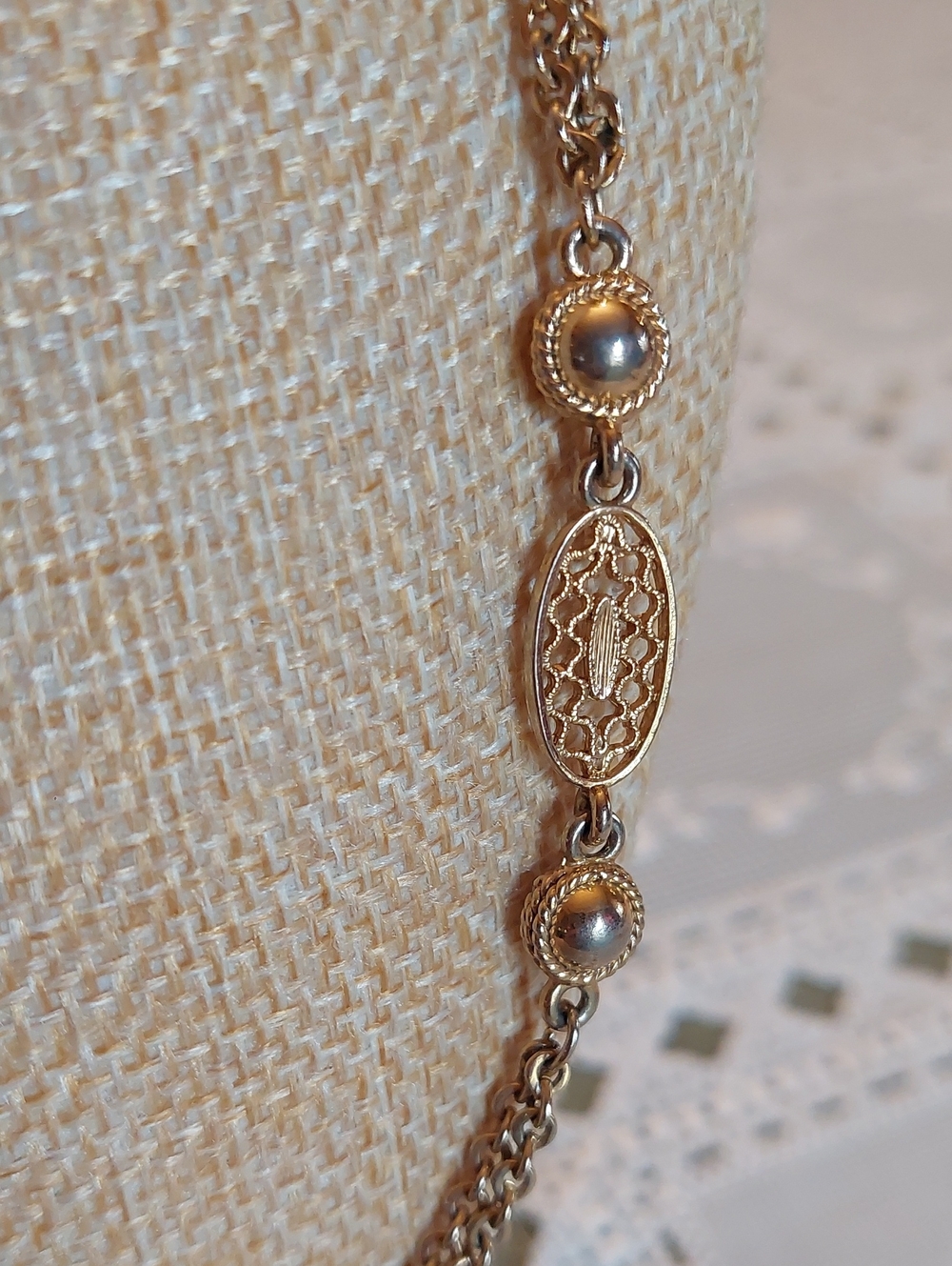 Diamond-cut Goldtone Dainty Filigree Link Bracelet And Station Necklace EUC - Picture 15 of 16